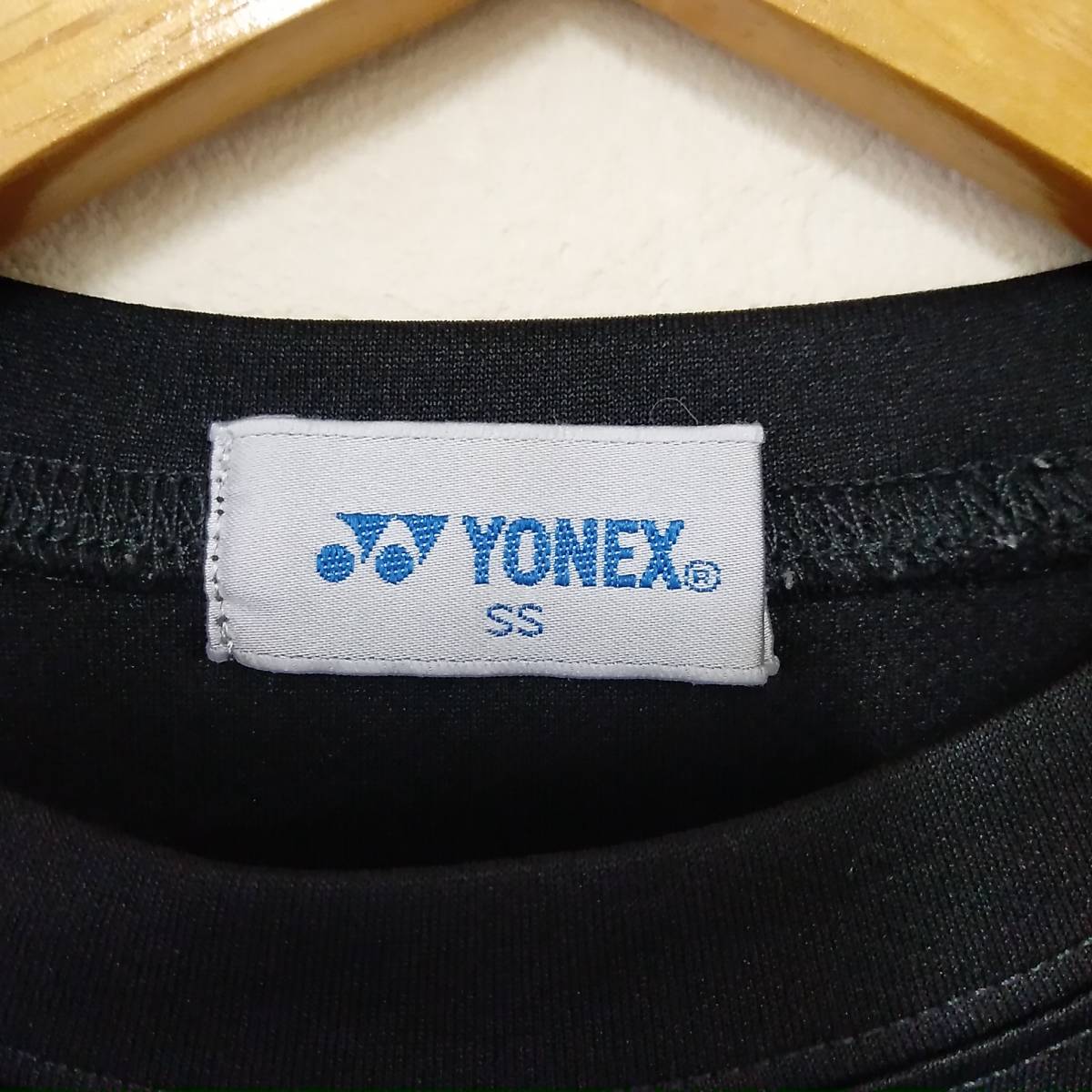 ★【古着】YONEX(ヨネックス) 半袖 Tシャツ SSサイズ(身長157～163㎝) 黒(プリント)の画像3