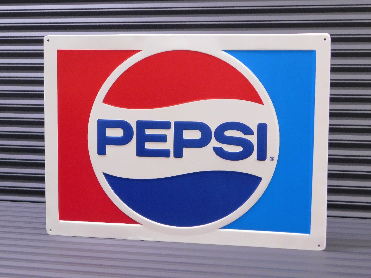 送料\350【ＰＥＰＳＩ・ペプシ】※《エンボスメタルサイン／７０年代ロゴ》 アメリカン雑貨 エンボス看板 ブリキ看板 1の画像2