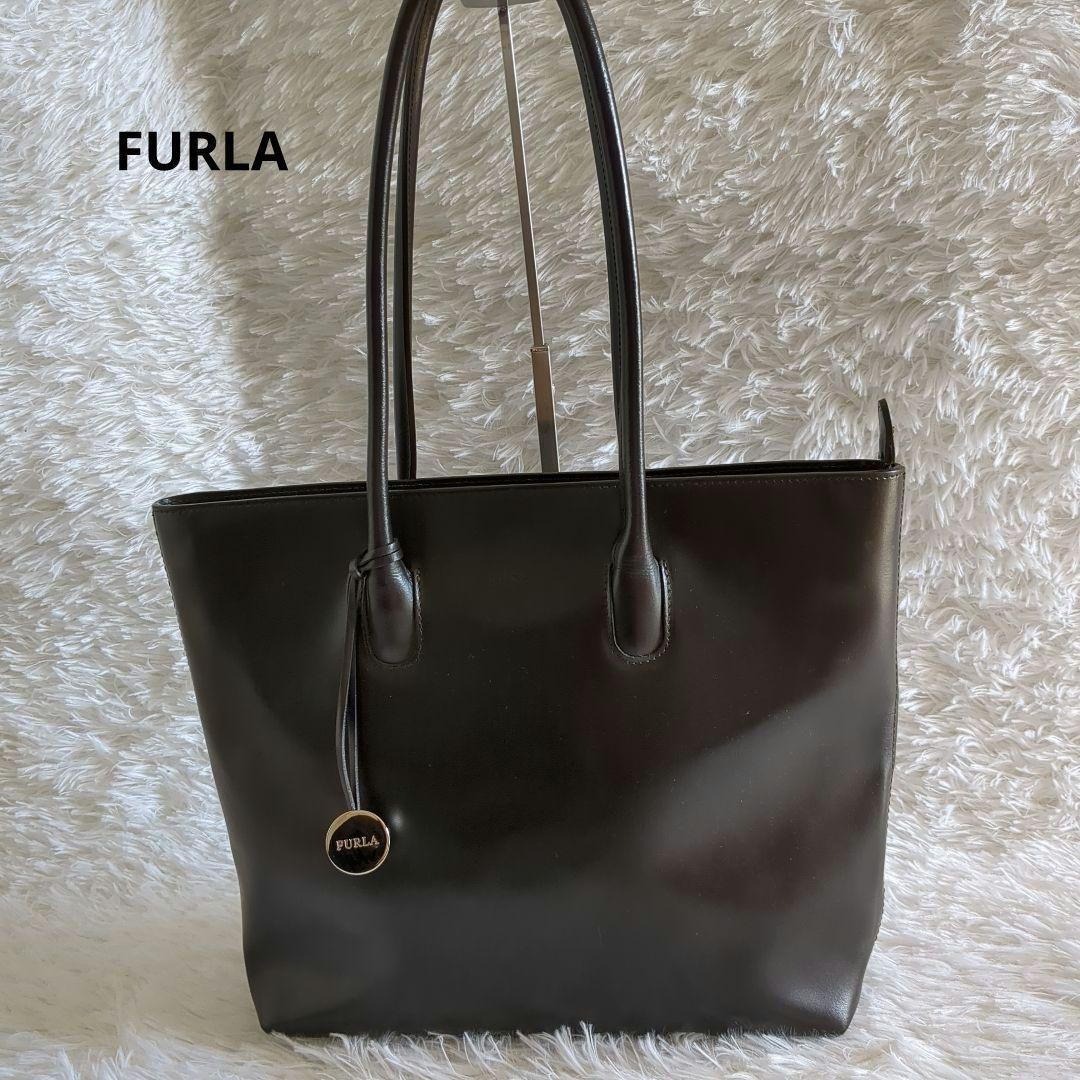 希少✨極美品✨FURLA トートバッグ クロコ 本革 A4収納可 肩がけ 茶色系-