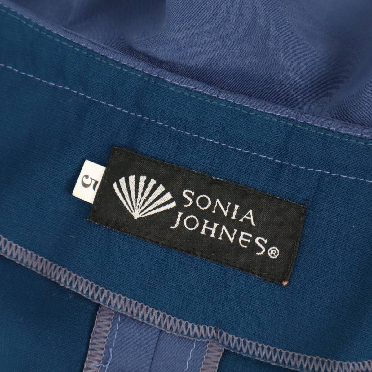 『送料無料』【美品 フラメンコ衣装】光沢グレイドネイビー×胸元フリル SONIA JOHNES ソニアジョーンズ ブラウス トップス_画像9