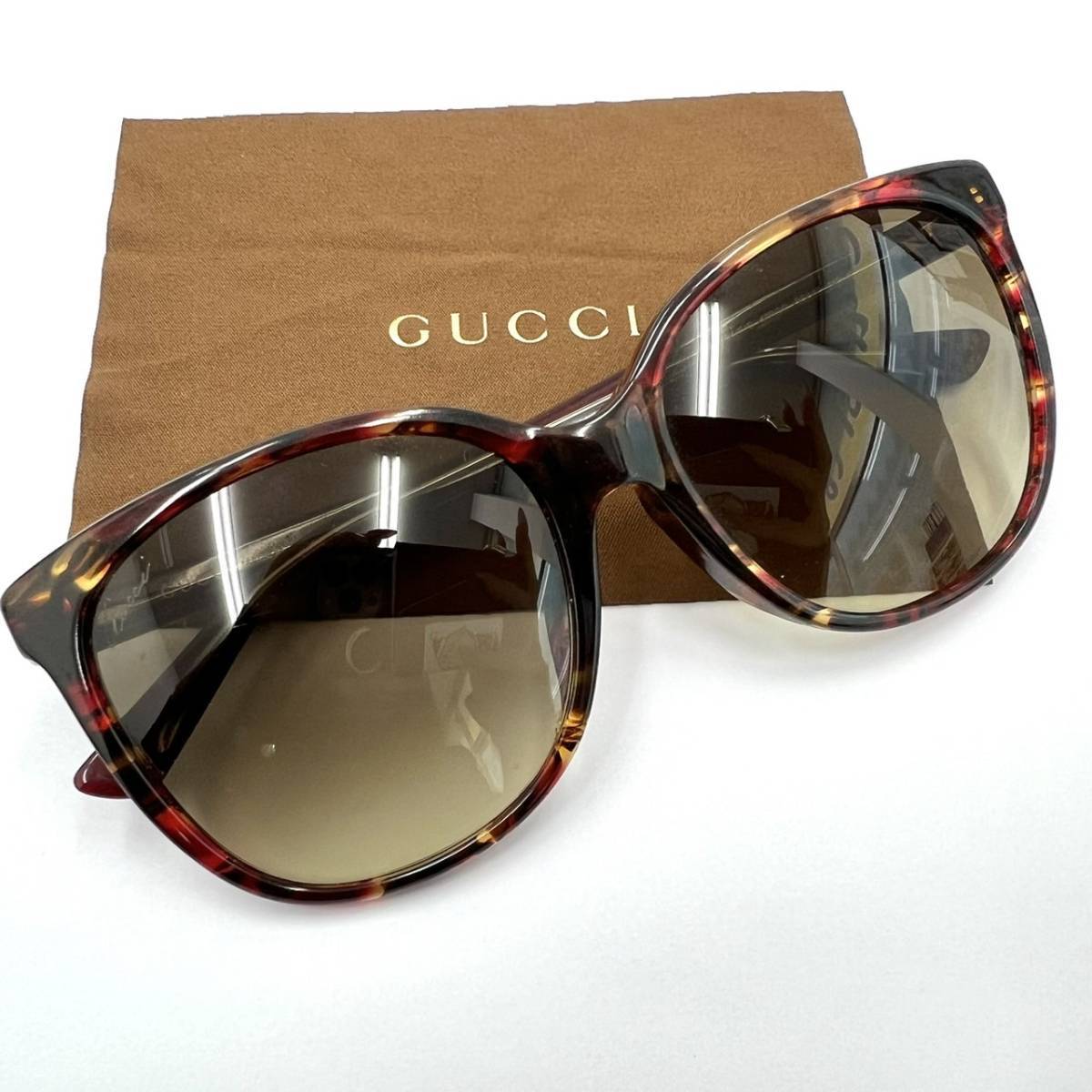 【K】GUCCI　グッチ　サングラス　GG3754　べっ甲　度なし？　ビッグレンズ　レディース　ブランド　眼鏡　レンズクロス付き【2341】_画像1