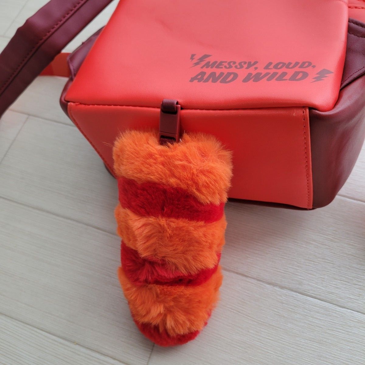 ディズニー ピクサー ラウンジフライ 私ときどきレッサーパンダ ディズニー ピクサー ラウンジフライ 私ときどきレッサーパンダ