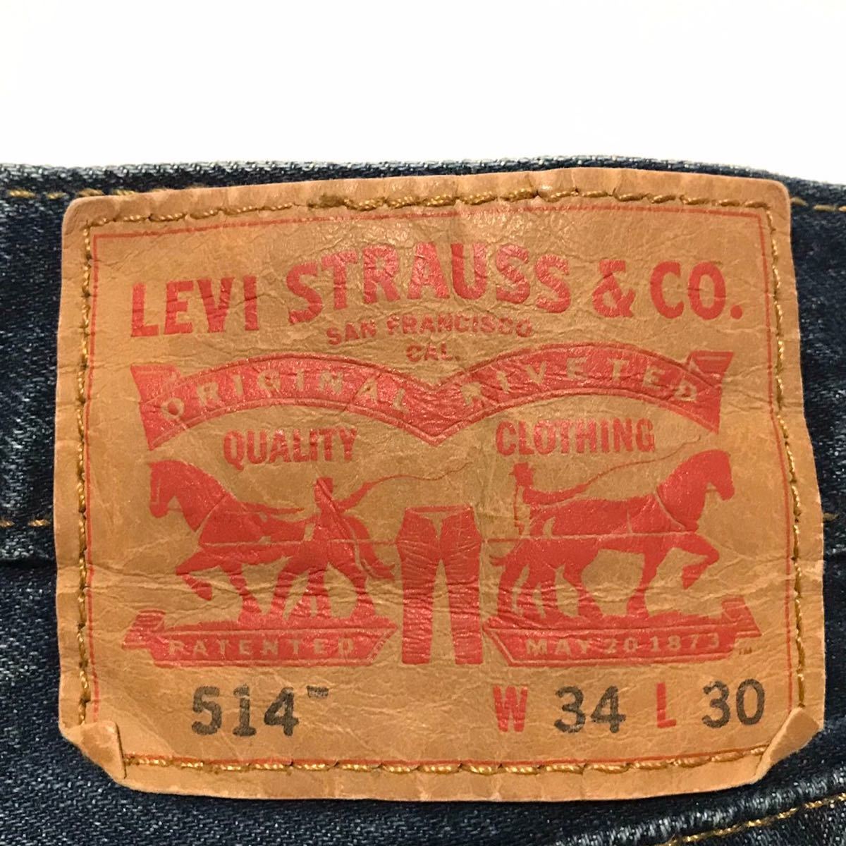 漢の休日 定番 Levi’s 514TM W34 ストレート メンズ ジーパン デニム ユーズド加工 鬼ヒゲ 4001 １３５周年_画像8