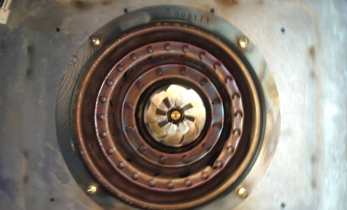 長府　石油給湯器　部品　SB バーナー周辺 　SB-4730D　本体型式　KIBF-3872DA　電磁ポンプ　イグナイター_画像4