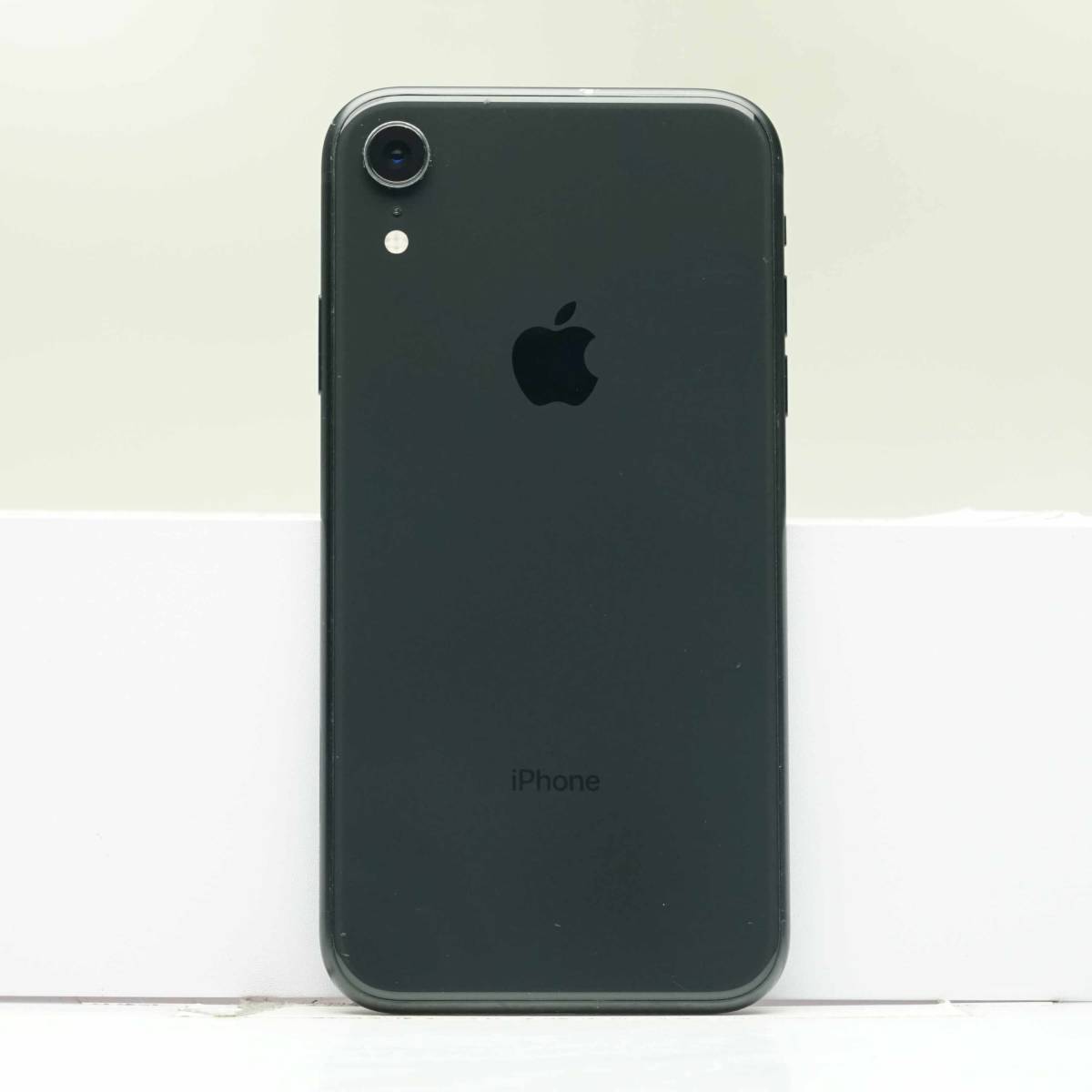 iPhone XR 64GB ブラック MT002J/A SIMフリー 訳あり品 中古本体 白