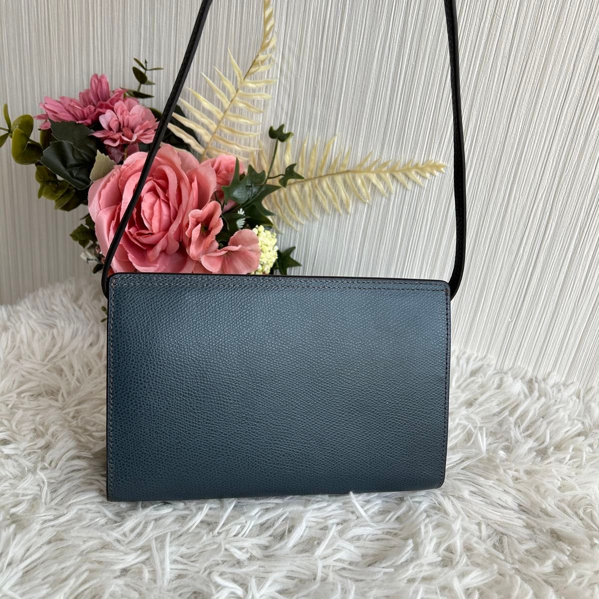 美品 FURLA FURLA ショルダーバッグ ショルダーウォレット 美品 FURLA FURLA ショルダーバッグ ショルダーウォレット
