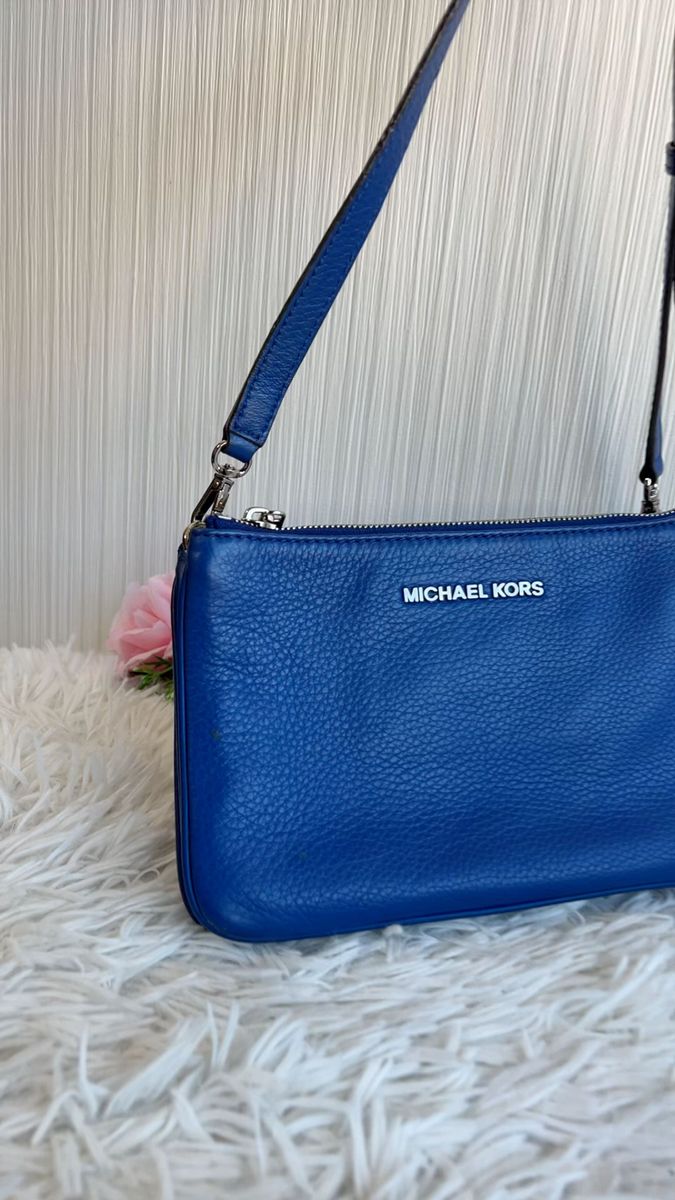 MICHAEL KORS ショルダーバッグ　ショルダーウォレット　カード収納バッグ　