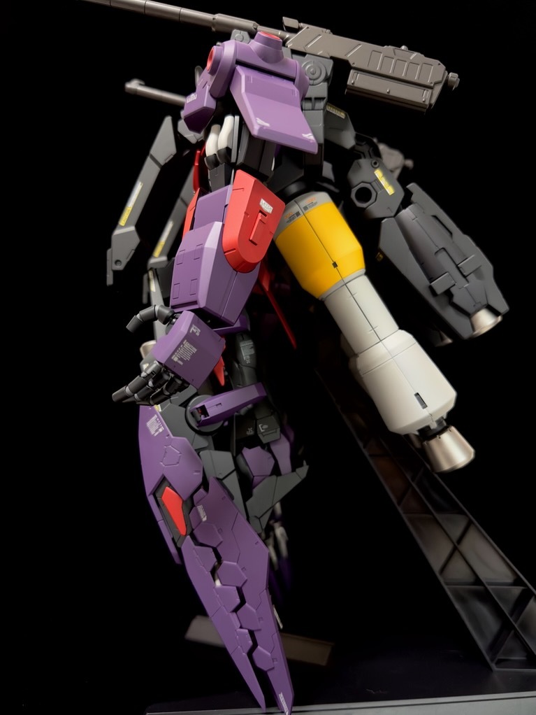 HG ティフォエウスガンダム・キメラ(全塗装完成品) の商品詳細 HG ティフォエウスガンダム・キメラ(全塗装完成品) の商品詳細
