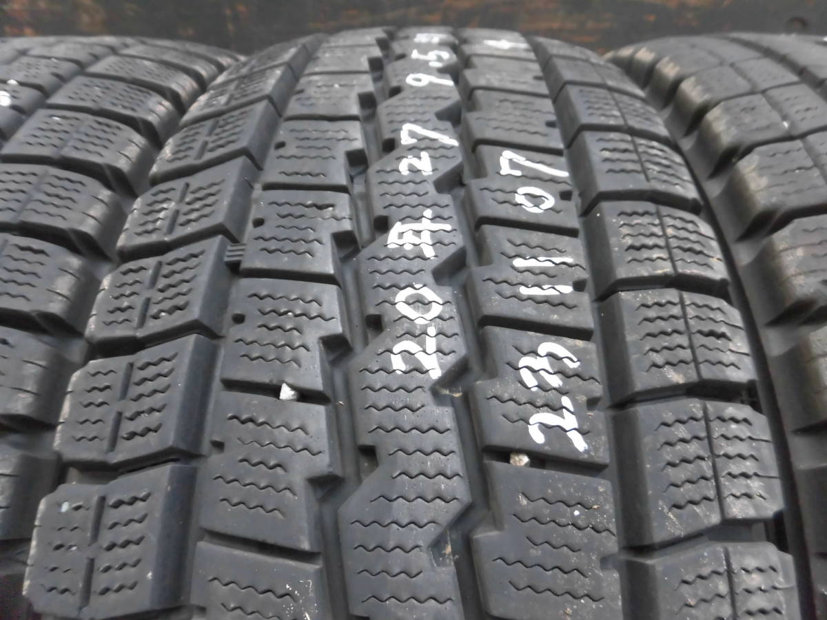 205/70R16 111/109L LT●ダンロップ 2020年スタッドレス６本●231107_画像5