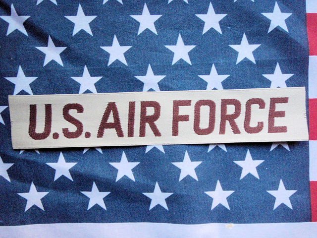 T20★アメリカ空軍　US　AIR　FORCE　タグ/米国空軍　コヨーテカラー　USAF/アメカジUS古着ミリタリーワッペン在日米軍払下げアメリカ雑貨_画像1