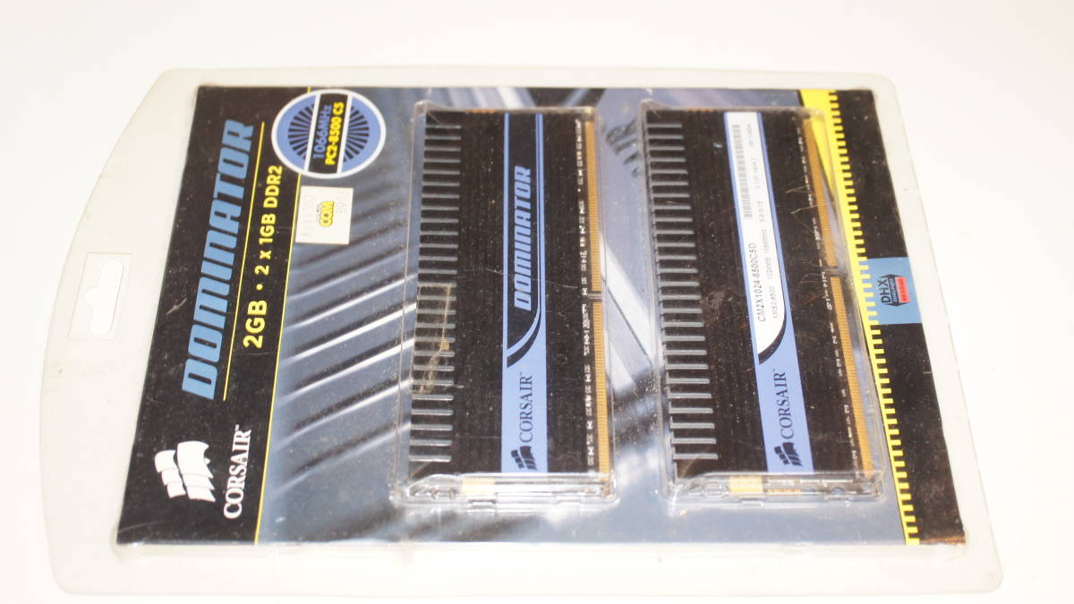 【DDR2-1066・5-5-5-15】Corsair TWIN２X2048-8500C5D G_画像1