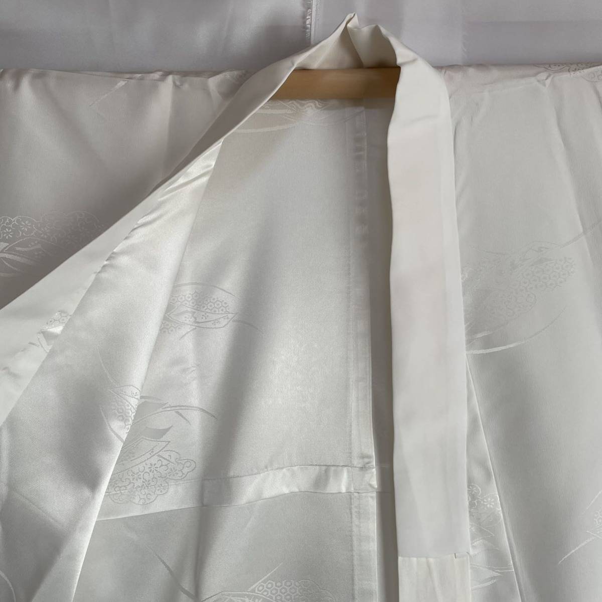 【Wellriver】 新品！長襦袢 正絹 地模様 白 和装 和服 #C233._画像8