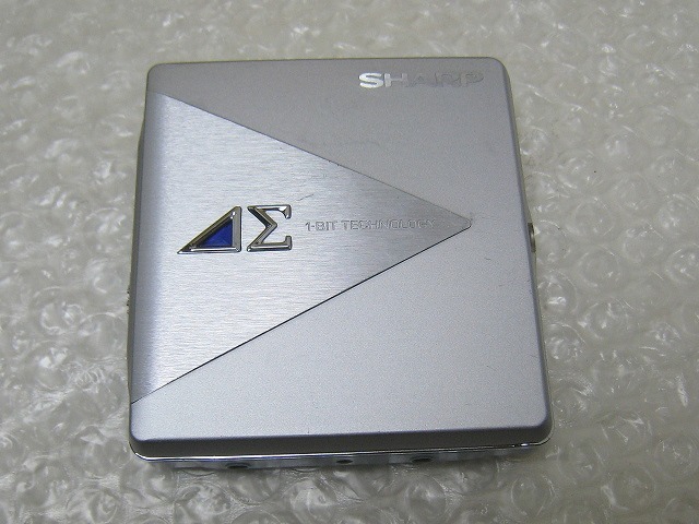 IW-7139S　SHARP ポータブルMDプレーヤー MD-DS5-A 付属あり_画像2