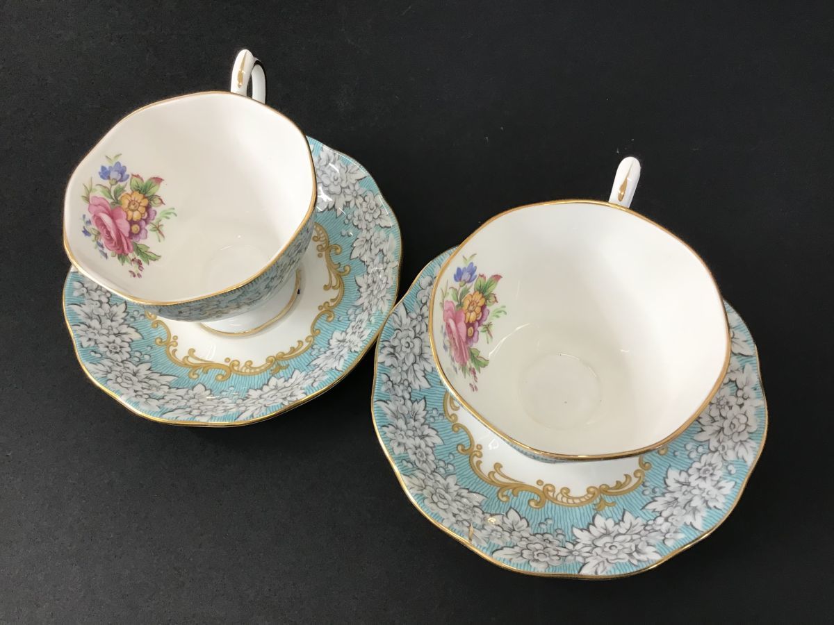 ●営KZ557-80　ROYAL ALBERT Bone China ENGLAND カップ&ソーサー 2客セット ロイヤルアルバート 薔薇 ローズ インテリア_画像6