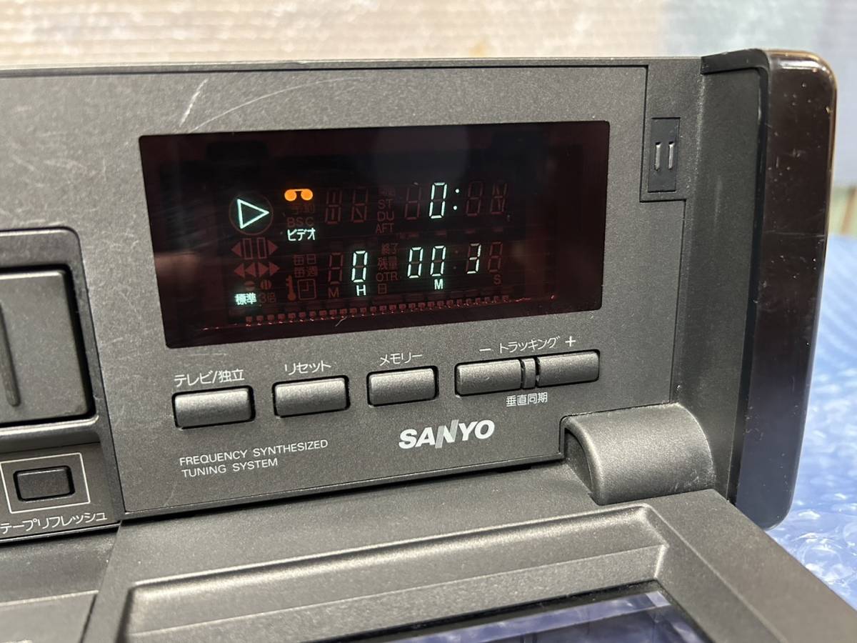 ★希少★ サンヨー SANYO VZ-S500B ビデオデッキ　ビデオテープレコーダー　_画像3