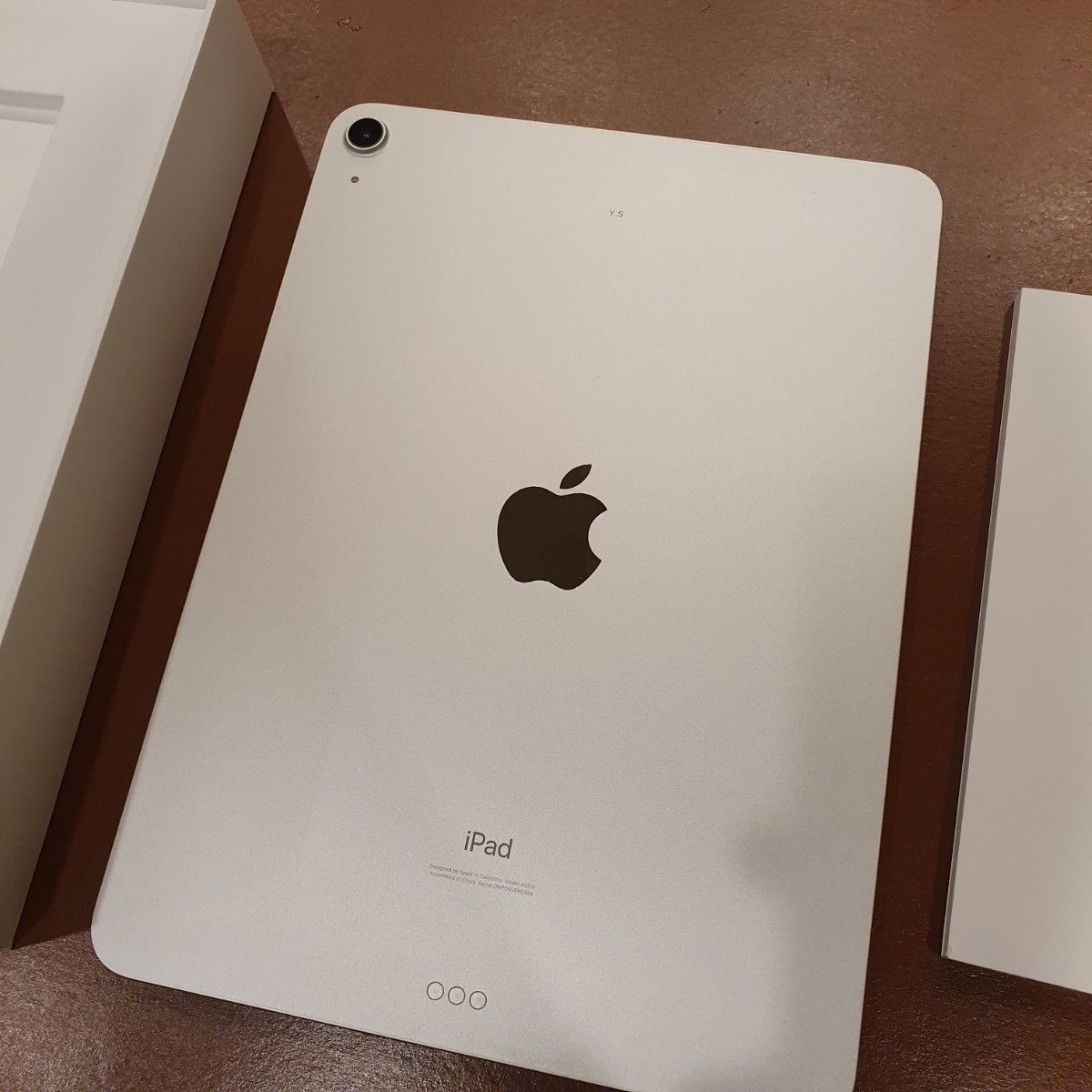 iPad Air 第4世代 Wi-Fiモデル 64GB シルバー