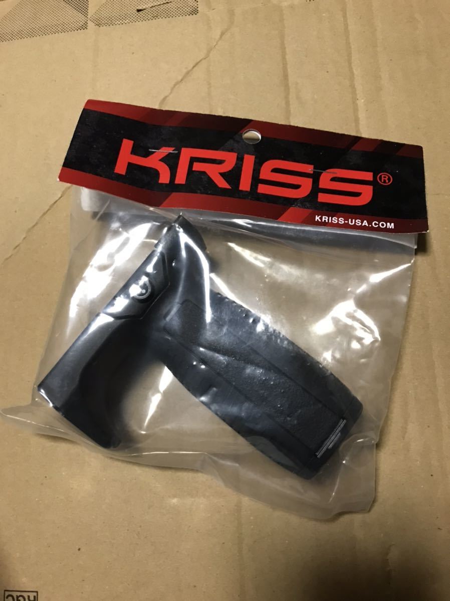 KRISS USA 20mm picattiny 対応　kriss vector クリスベクター　フォアグリップ vertical grip_画像1