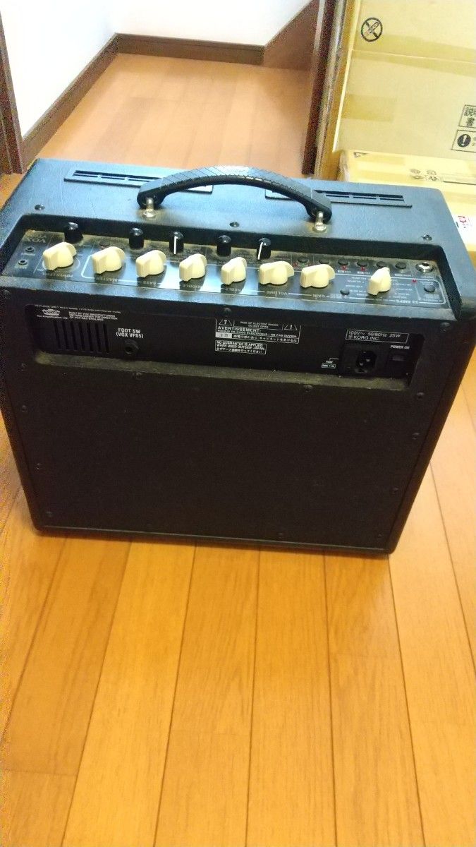 VOX / Valvetronix VT20  中古 ギターモデリングアンプ 真空管回路搭載