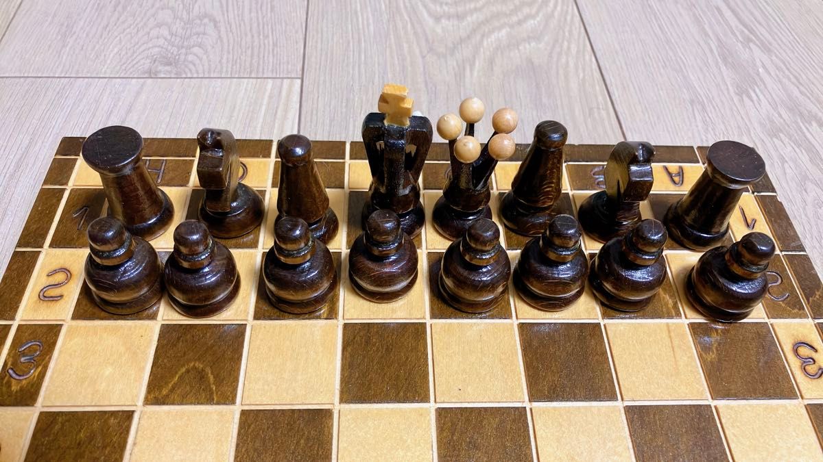 木製　チェス盤　ウッド　折り畳み　収納 ボードゲーム アンティーク調
