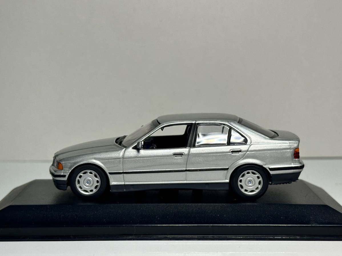 Minichamps 1/43 BMW E36 3シリーズ 前期 シルバー 318i 320i 1992 ミニチャンプス ミニカー_画像10