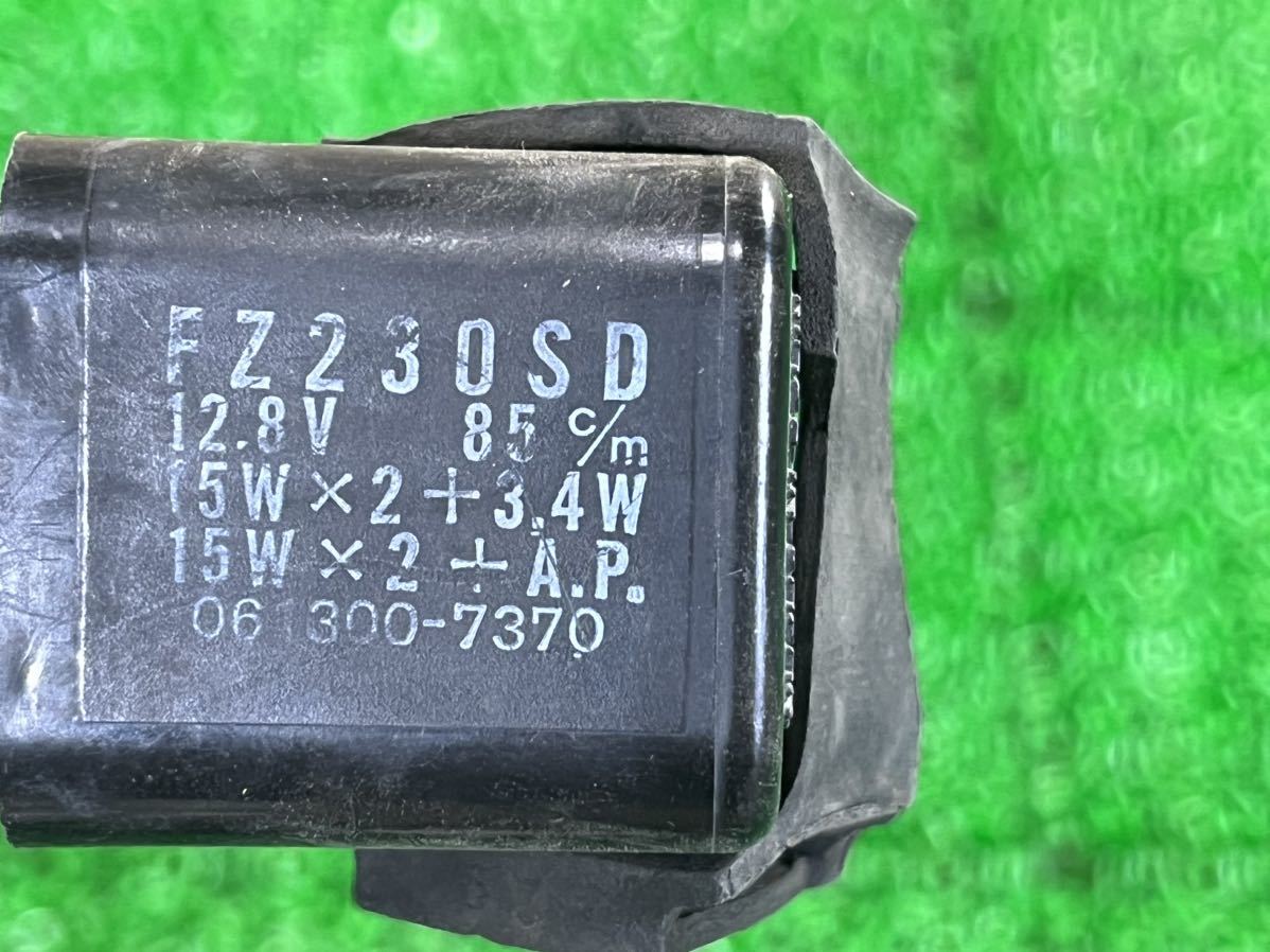 スズキ バンディット２５０ イグナイター ウインカーリレー GJ74A 32900-11D10の画像6