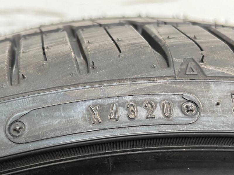新品タイヤ ファルケン アゼニス FK510 2020年製 新品未使用品！235/30ZR20 T021_画像6