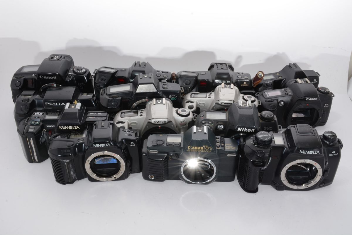 【訳あり特価】ジャンク フィルムカメラ 一眼 14台まとめて Canon MINOLTAなど色々 #e7676_画像1