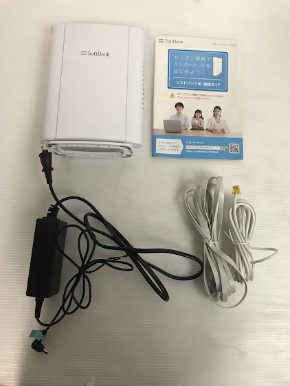 湘/ルーター/SoftBank/ホワイト/パソコン周辺機器/コード付き/通電確認済み/湘11.10-123森_画像1