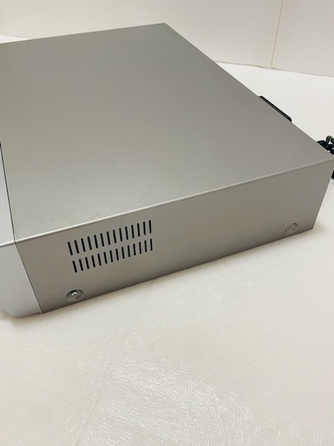 ■■ 【動作品】 TOSHIBA/東芝 VTR一体型DVDレコーダー D-VR5 06年製 ■■_画像6