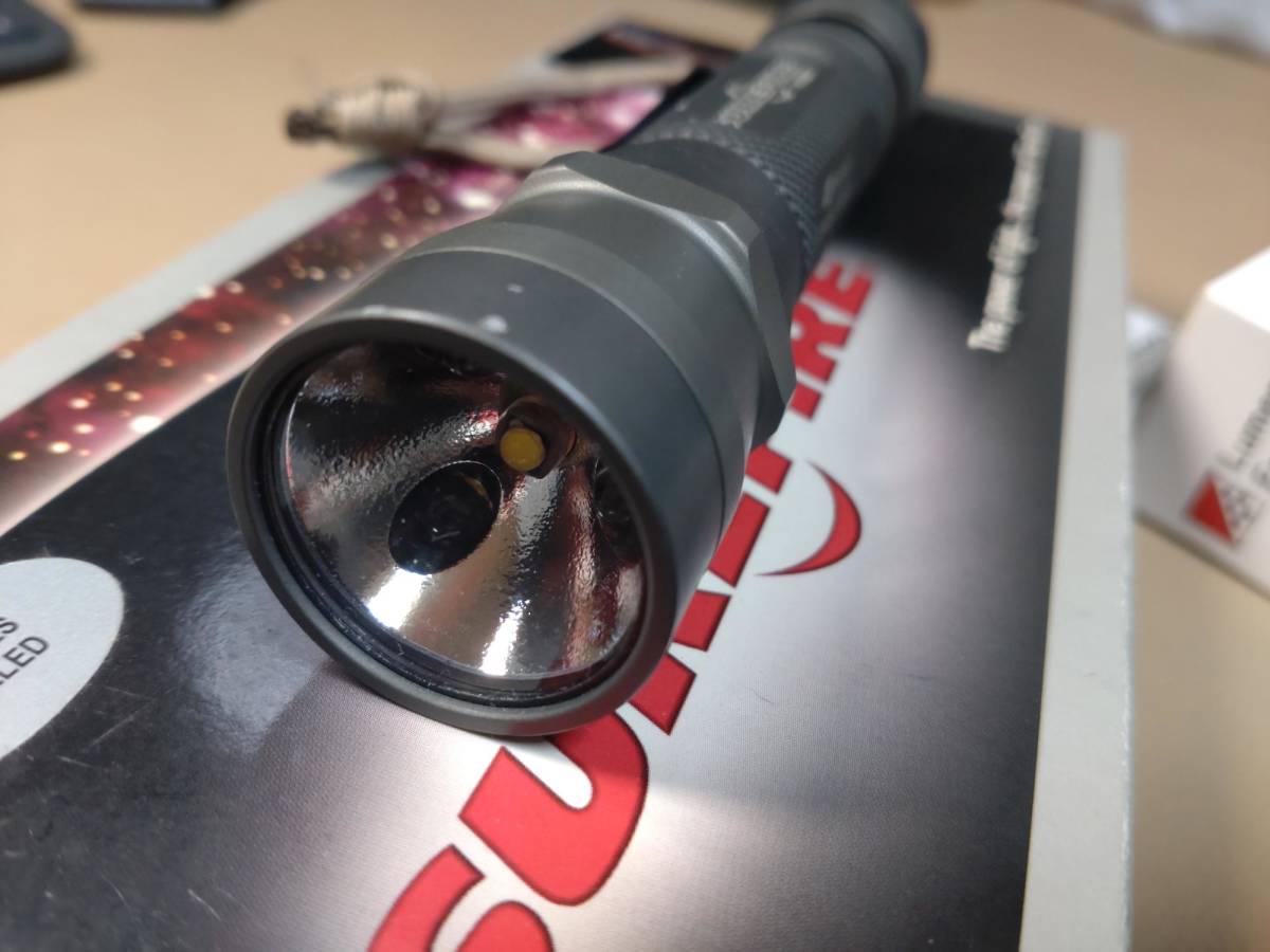 Old Surefire A2 aviator初期モデル Lumens Factory クリップ　LEDモジュール付_画像3