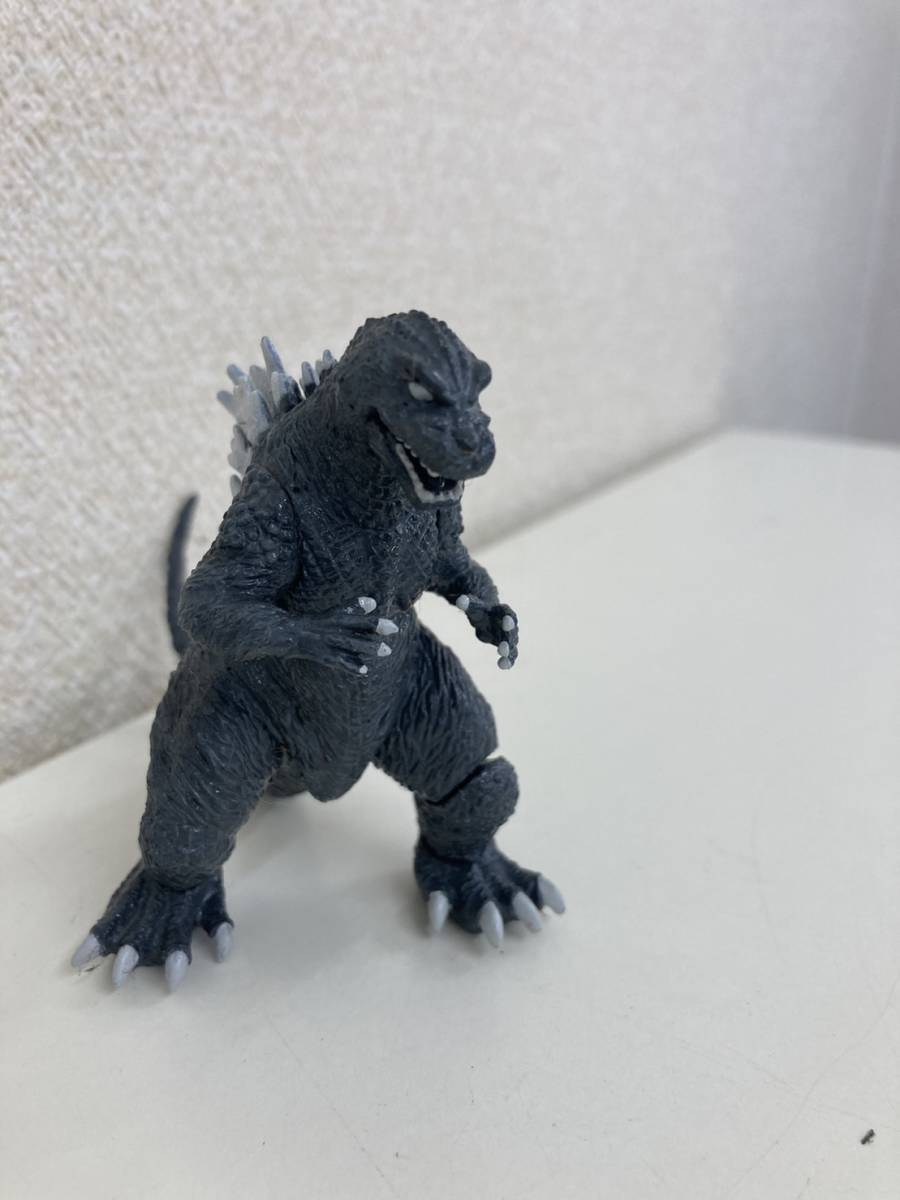 BANDAI バンダイ ゴジラ8 HGシリーズ ゴジラ2001 塩ビ フィギュア 2001 東宝 TOHO ゴジラモスラキングギドラ大怪獣総攻撃 7cm ガチャ C-395_画像6