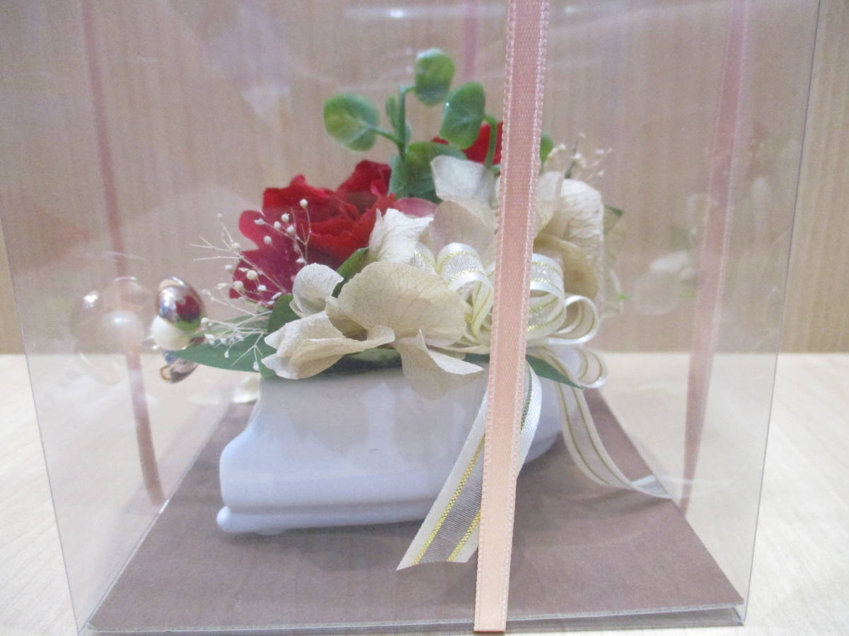 * new goods unused unopened breather bdo flower rose piano grand piano type vessel entering 3 wheel flower arrangement re draw z rose storage goods 