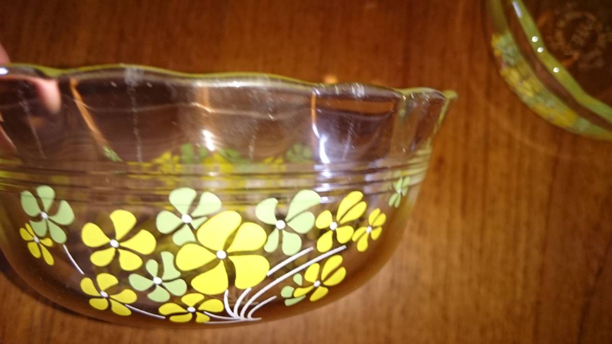  Vintage 70 period Pyrex( Pyrex ) company flower pattern. glass bowl 6 piece set Showa Retro made in Japan 