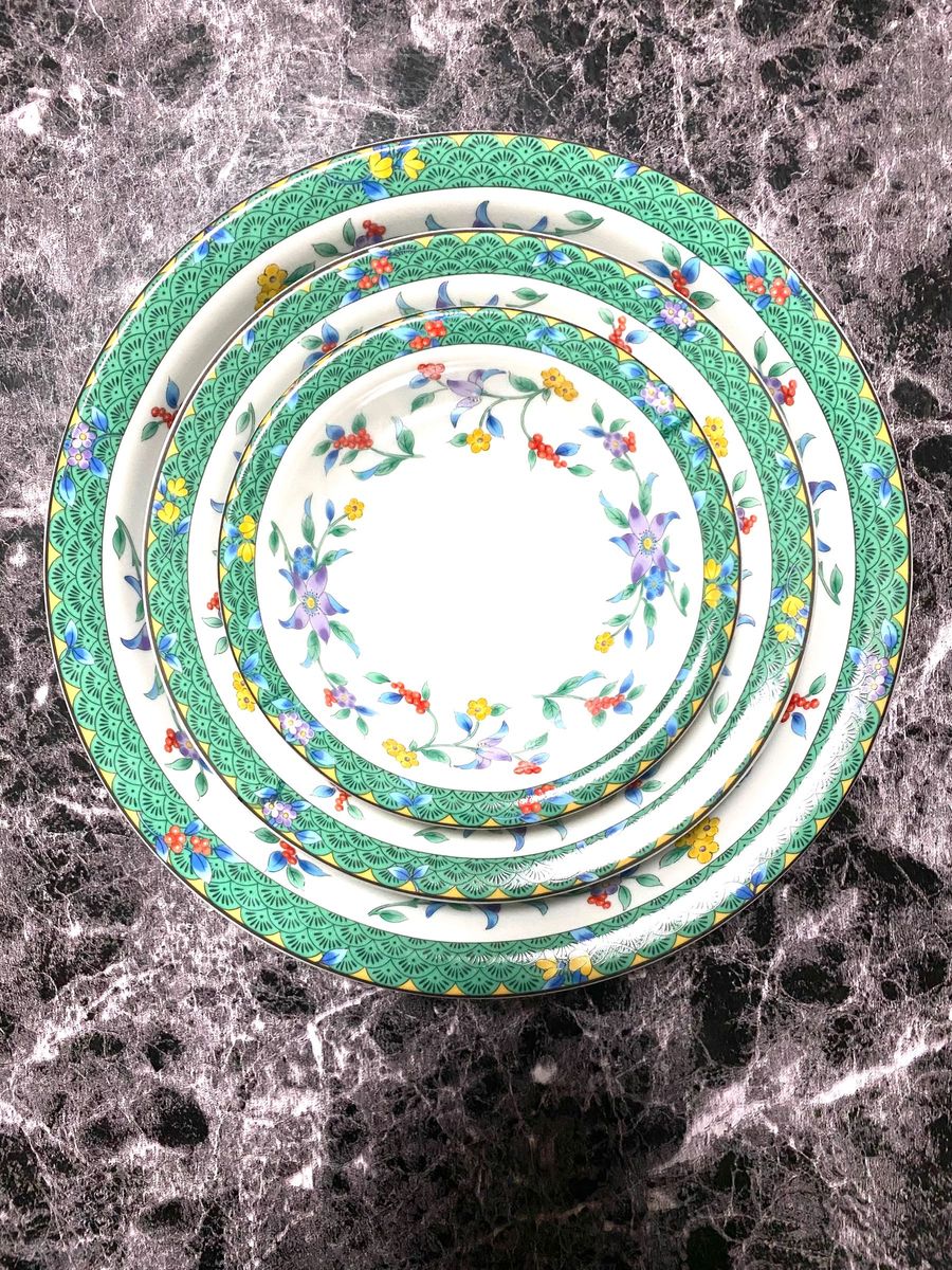 和食器　皿　大皿　中皿　小皿　花柄　グリーン　3枚セット