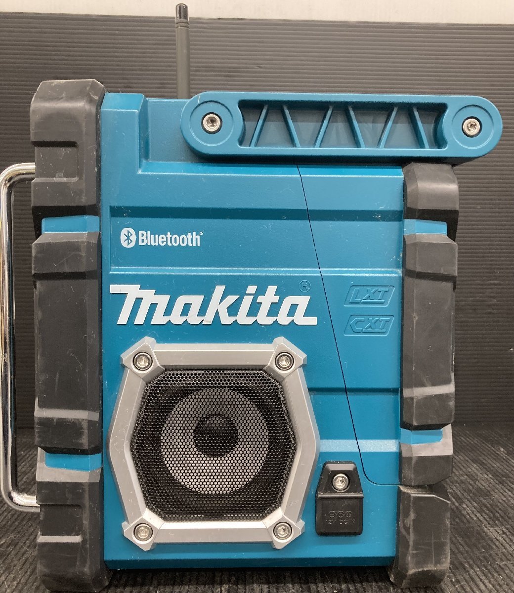 【中古品】★makita(マキタ) 充電式ラジオ(Bluetooth搭載/本体のみ) MR108 ITERTSVE1UY0_画像3