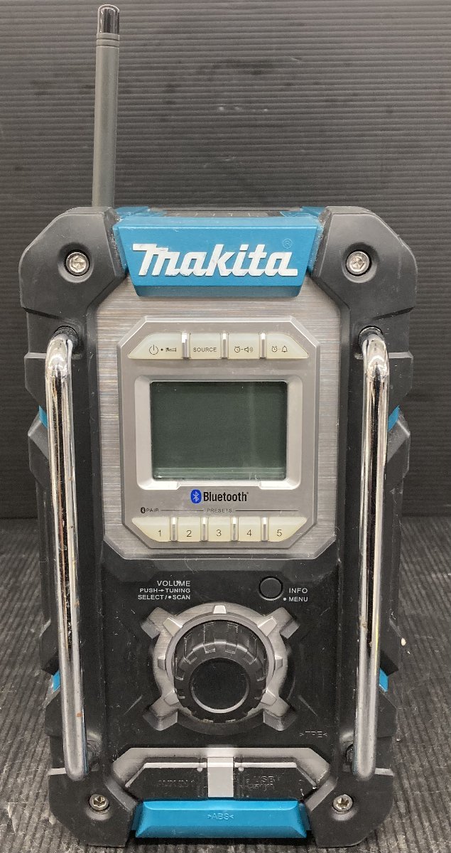 【中古品】★makita(マキタ) 充電式ラジオ(Bluetooth搭載/本体のみ) MR108 ITERTSVE1UY0_画像1