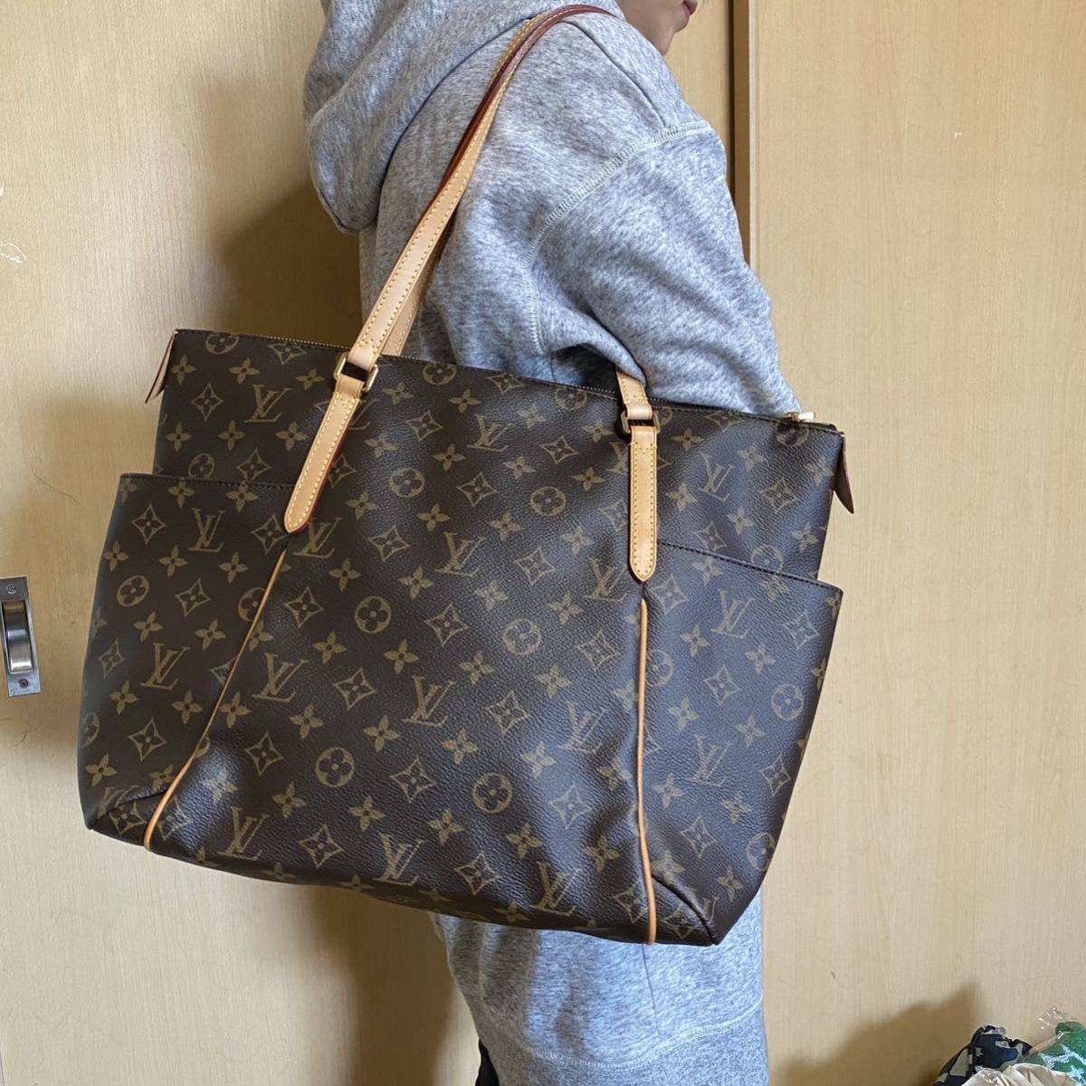 極美 LOUIS VUITTON ルイヴィトン M56689 トータリーMM モノグラム トートバッグ ショルダーバッグ _画像1