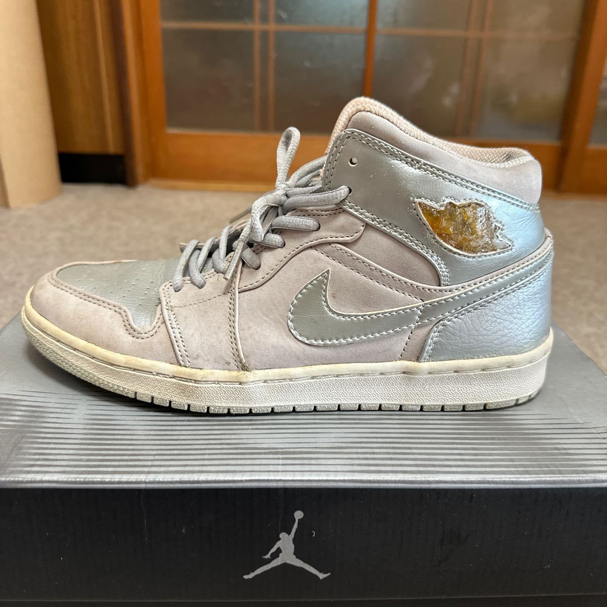 NIKE AIR JORDAN RETRO US 9(CM 27) ナイキ エアジョーダン　2001年　中古品　001_画像4