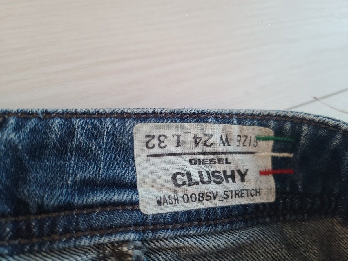 ディーゼル デニムパンツ W24 L32 ジーンズ ディーゼル デニムパンツ W24 L32 ジーンズ