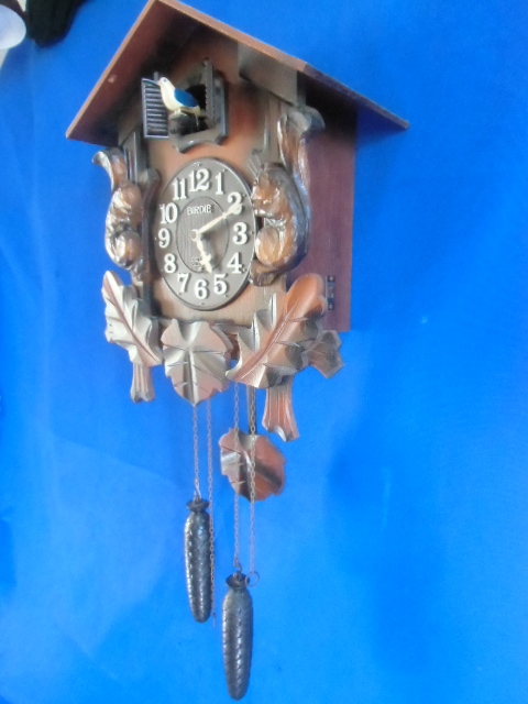 昭和レトロ、SEIKO、木製のクォーツ鳩時計の画像5