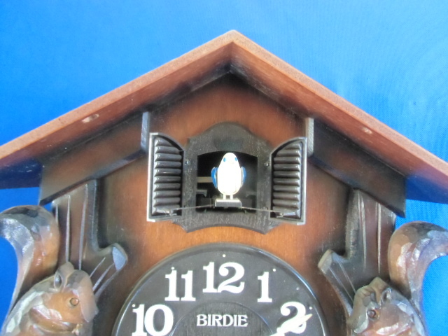 昭和レトロ、SEIKO、木製のクォーツ鳩時計の画像2