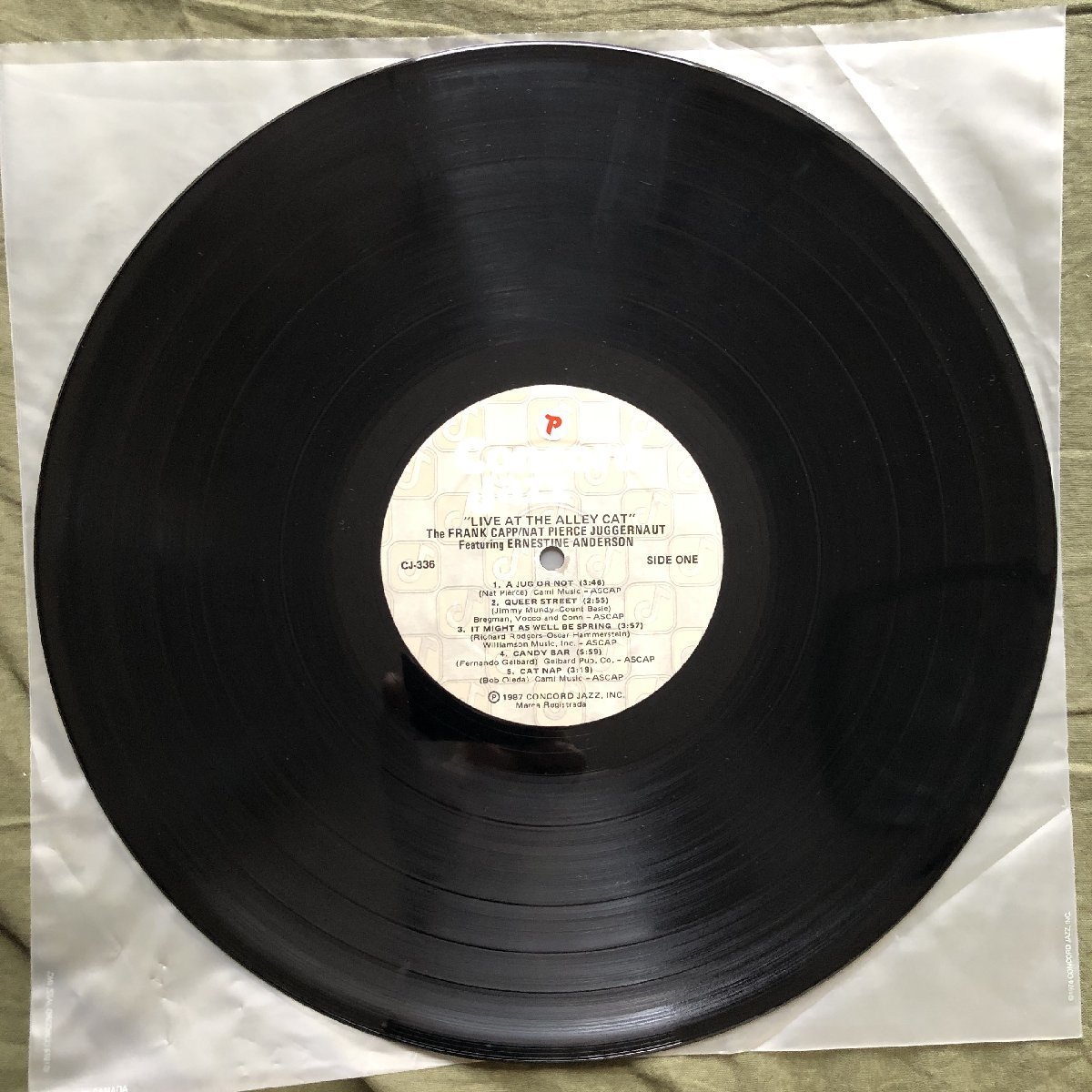 原信夫Collection 美盤 良ジャケ 激レア 1987年 米国本国オリジナル盤 Frank Capp/Pierce Juggernaut LPレコード Live At The Alley Cat_画像8
