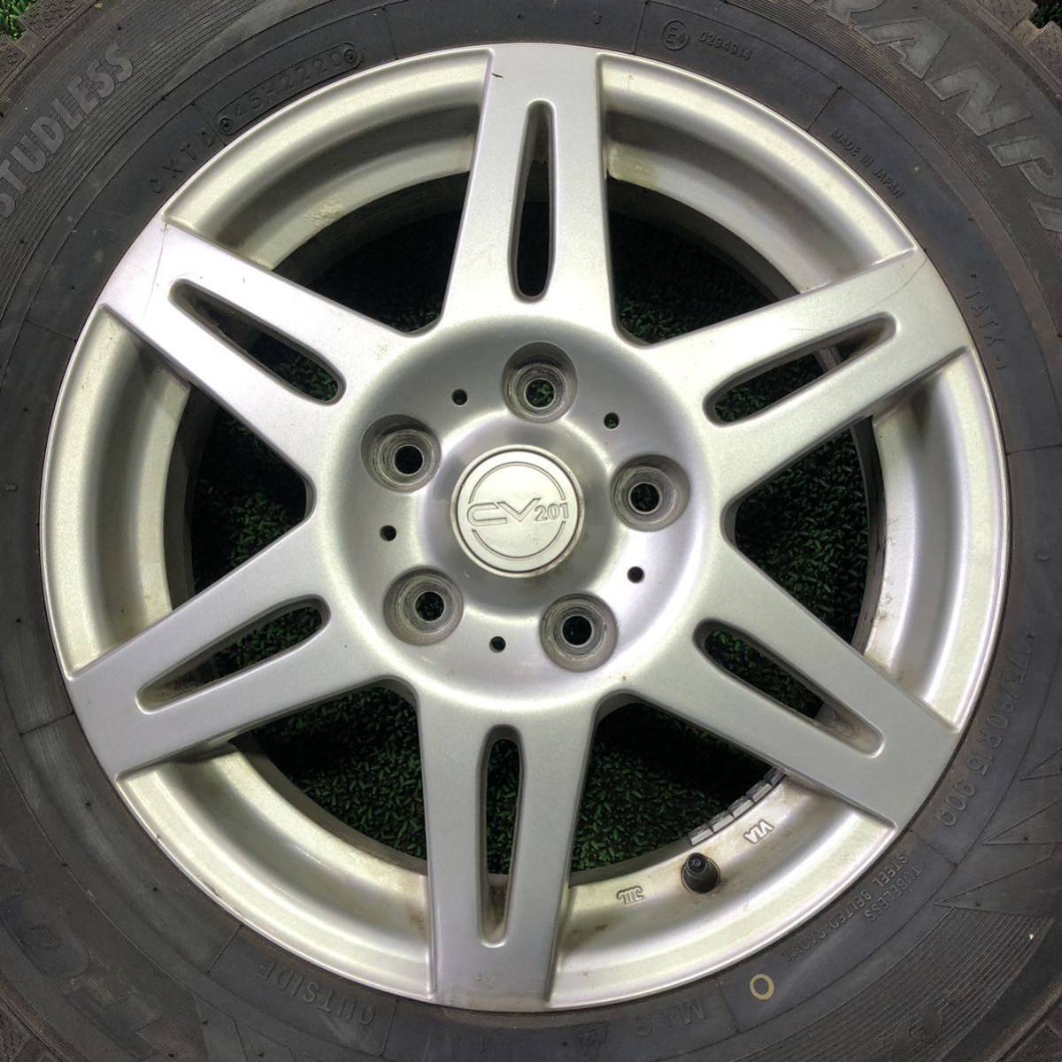 AE199-312 バリ山 トーヨー 冬タイヤ 175/80R15 CV201ホイール 15×5J +48 PCD114.3-5穴 4本セット 軽自動車等 1円スタート_画像9