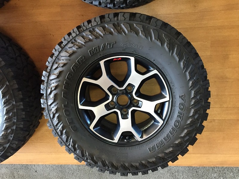 JEEP　JLラングラールビコン純正ホイール+ヨコハマG003　285/70R17　４本セット（中古品）走行約100ｋｍ_画像2