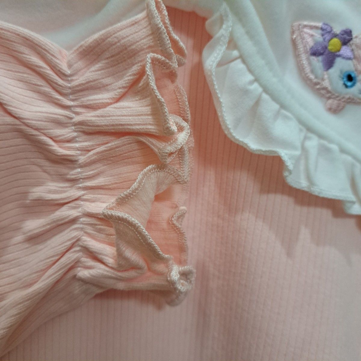 子ども服　ピンク猫　猫キャラクター　size110 長袖　