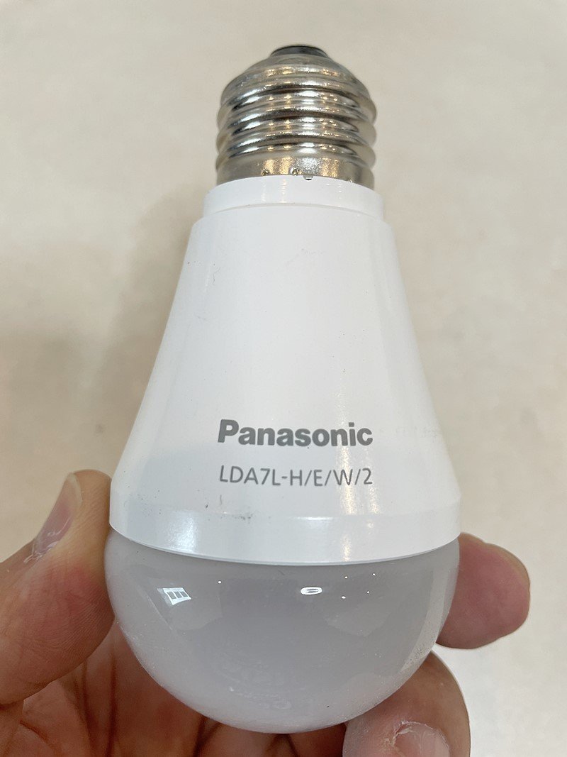 【大阪】Panasonic パナソニック LED照明器具 9個/ダウンライト/天井埋込型/NNN61522W/19～21年製/通電済/モデルルーム設置品【RN0601-7】_画像6