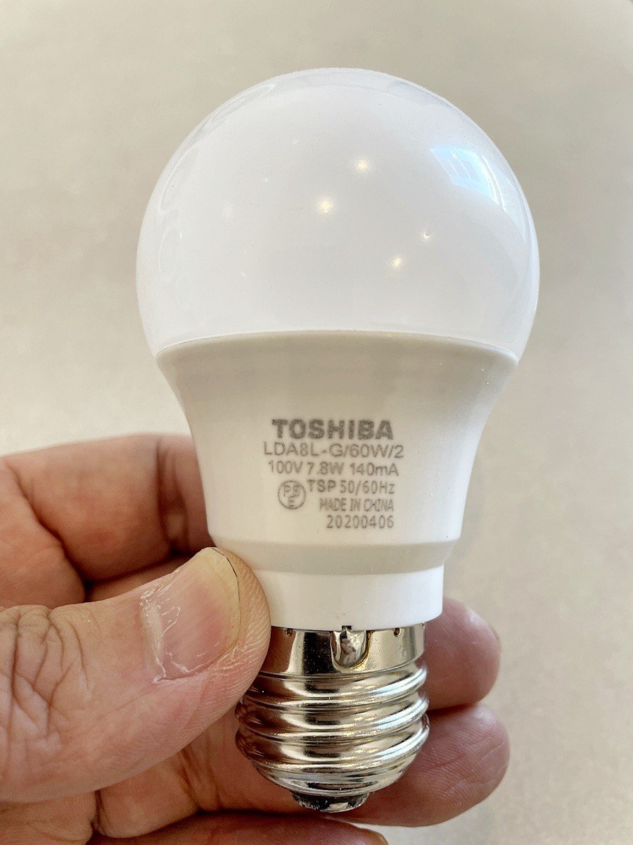 【大阪】TOSHIBA 東芝 LED照明器具 12個/ダウンライト/天井埋込型/LEDD-28003/2021年製/通電済/モデルルーム設置品【RN0711-1】_画像5