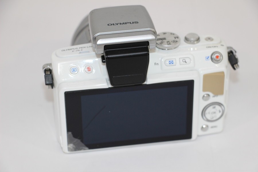 099 k1170 ジャンク OLYMPUS オリンパス PEN Lite E-PL5 レンズキット ミラーレス一眼カメラ 14-42mm 3.5-5.6_画像3