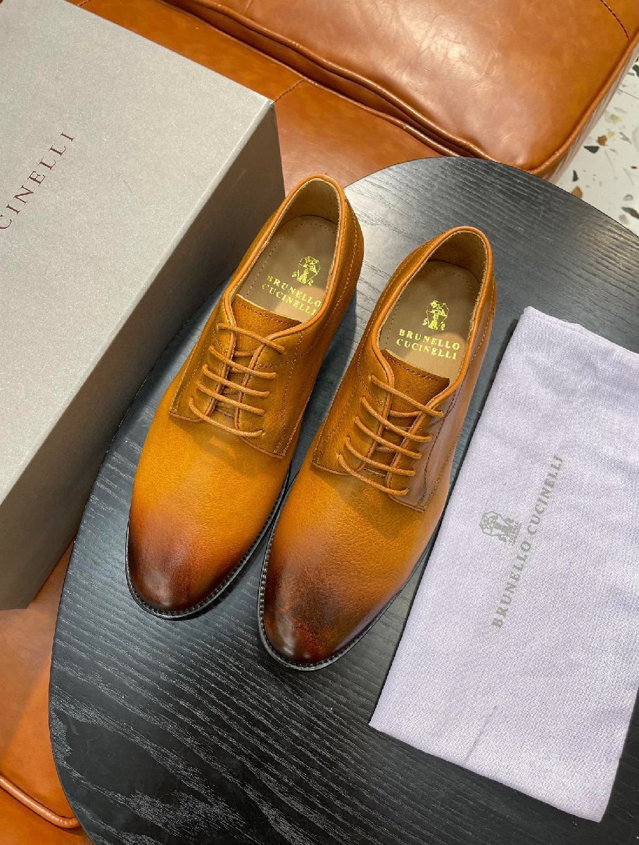 BRUNELLO CUCINELLI(ブルネロ クチネリ) メンズ　ビジネスシューズ　フォーマル　牛革　本革　イギリス風　紳士靴　ブラウン　EU44