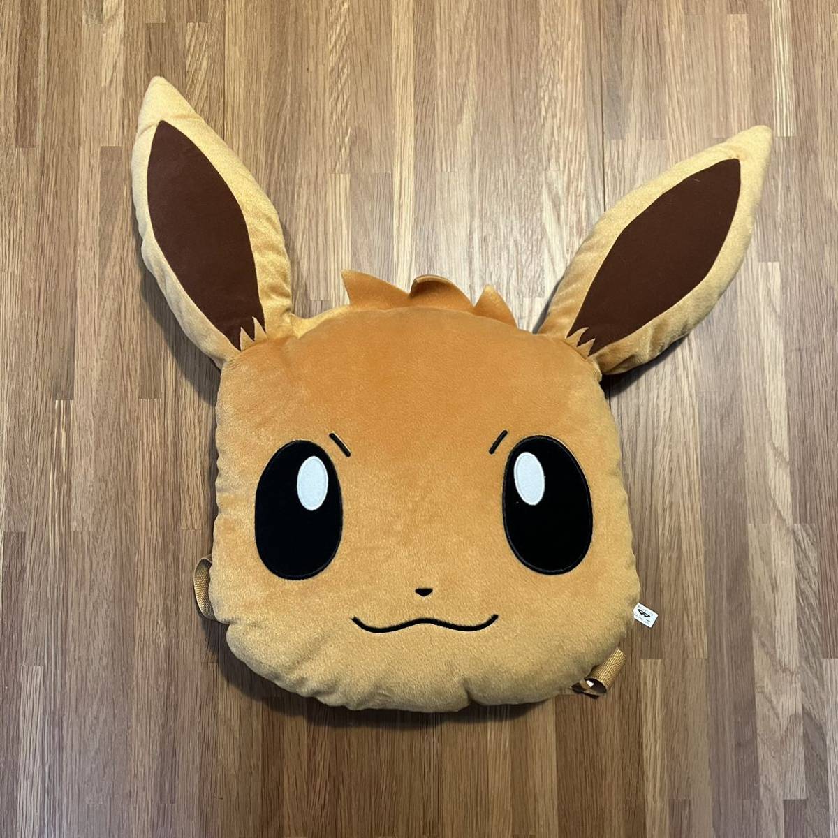 【USED】ポケットモンスター めちゃでか 顔型リュック〜イーブイ〜ポケモンフェイスバッグクッション任天堂Nintendoぬいぐるみ ピカチュウ_画像1